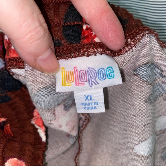 LuLaRoe Jax - XL (18-20) - Wine/red/orange/blue floral print. - Picture 5 of 6